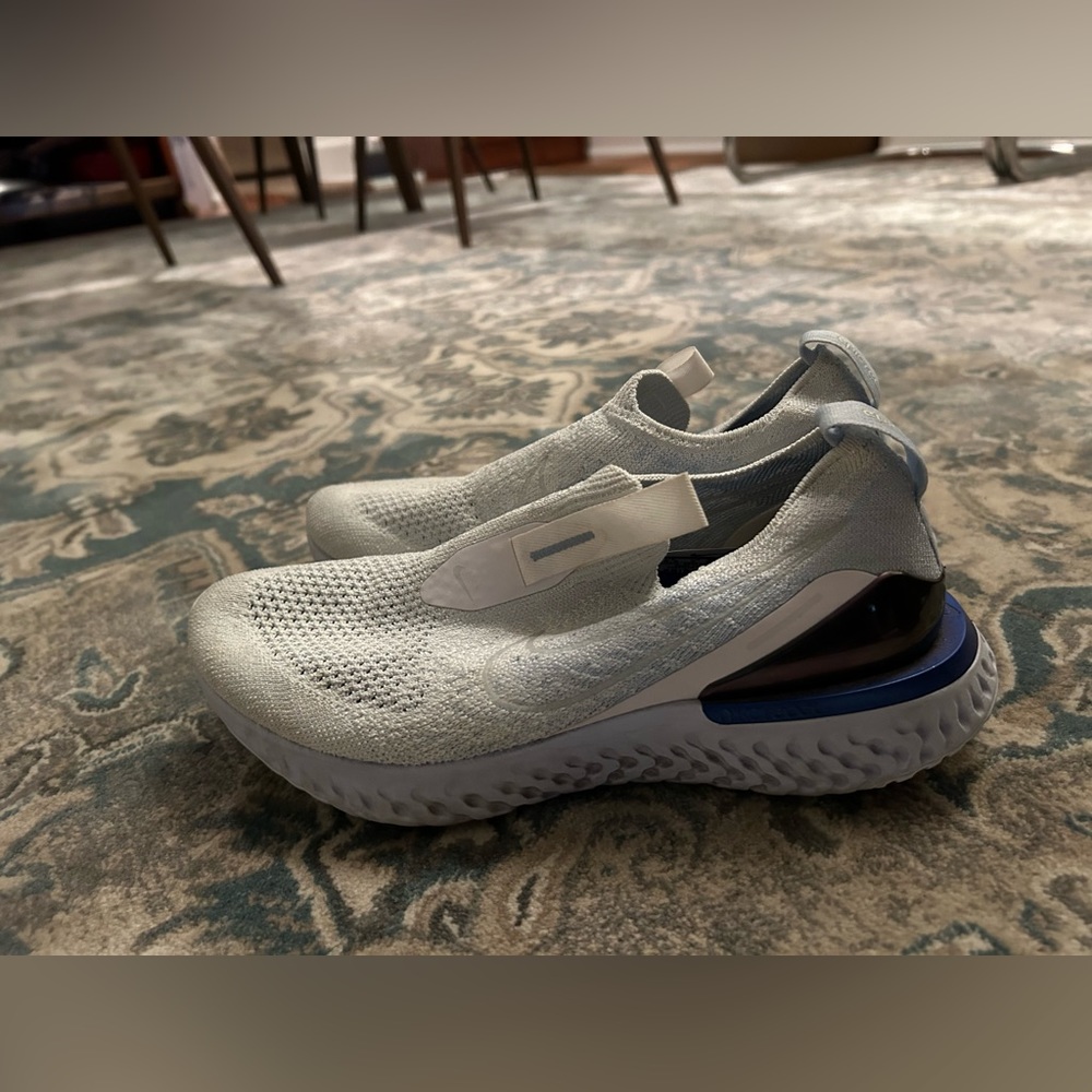 Nike Epic React Shoelaceless Light Blue Summit White Running Shoes Size 6.5